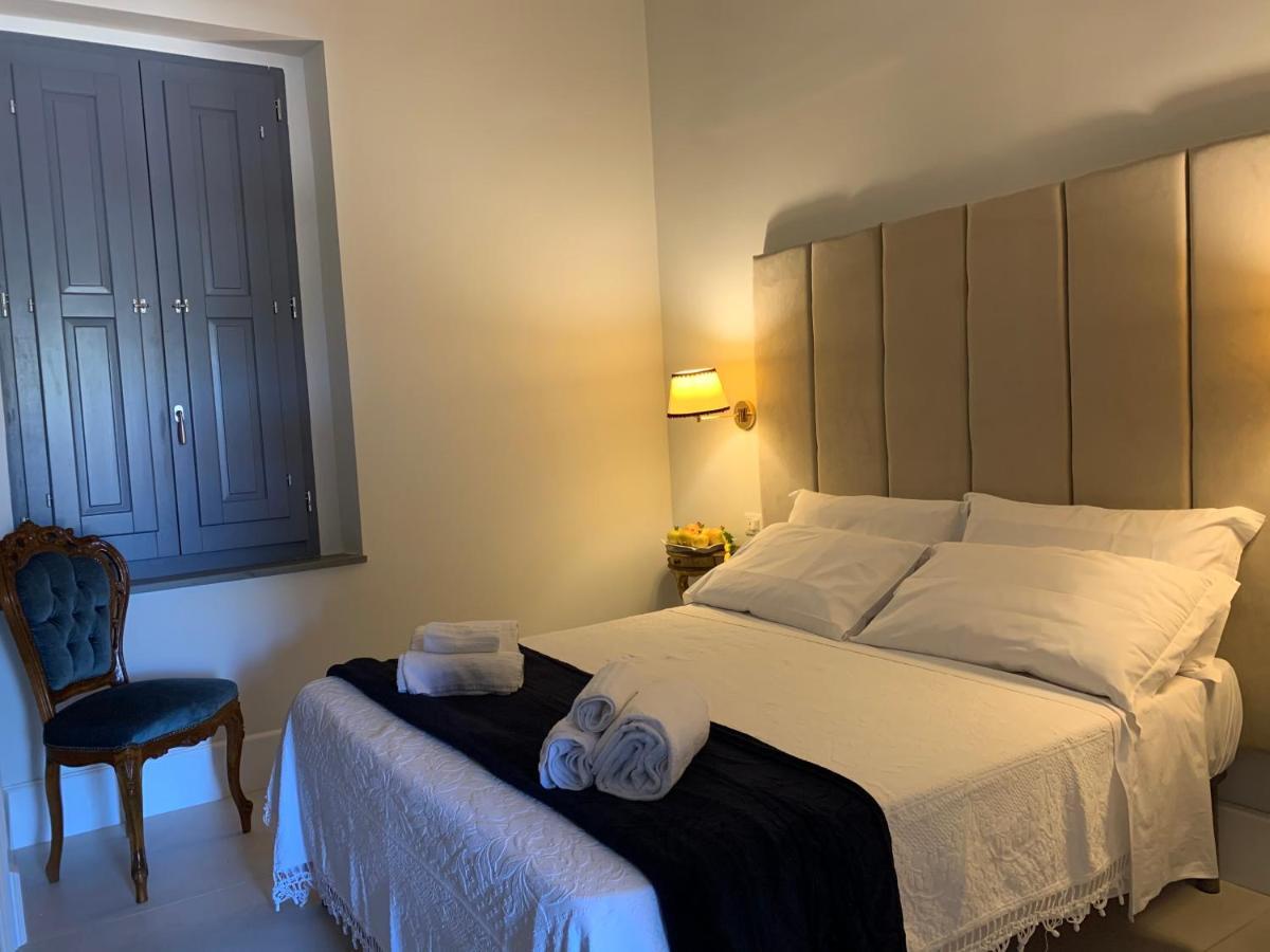Palazzo Sama Bed & Breakfast Catanzaro Exterior photo